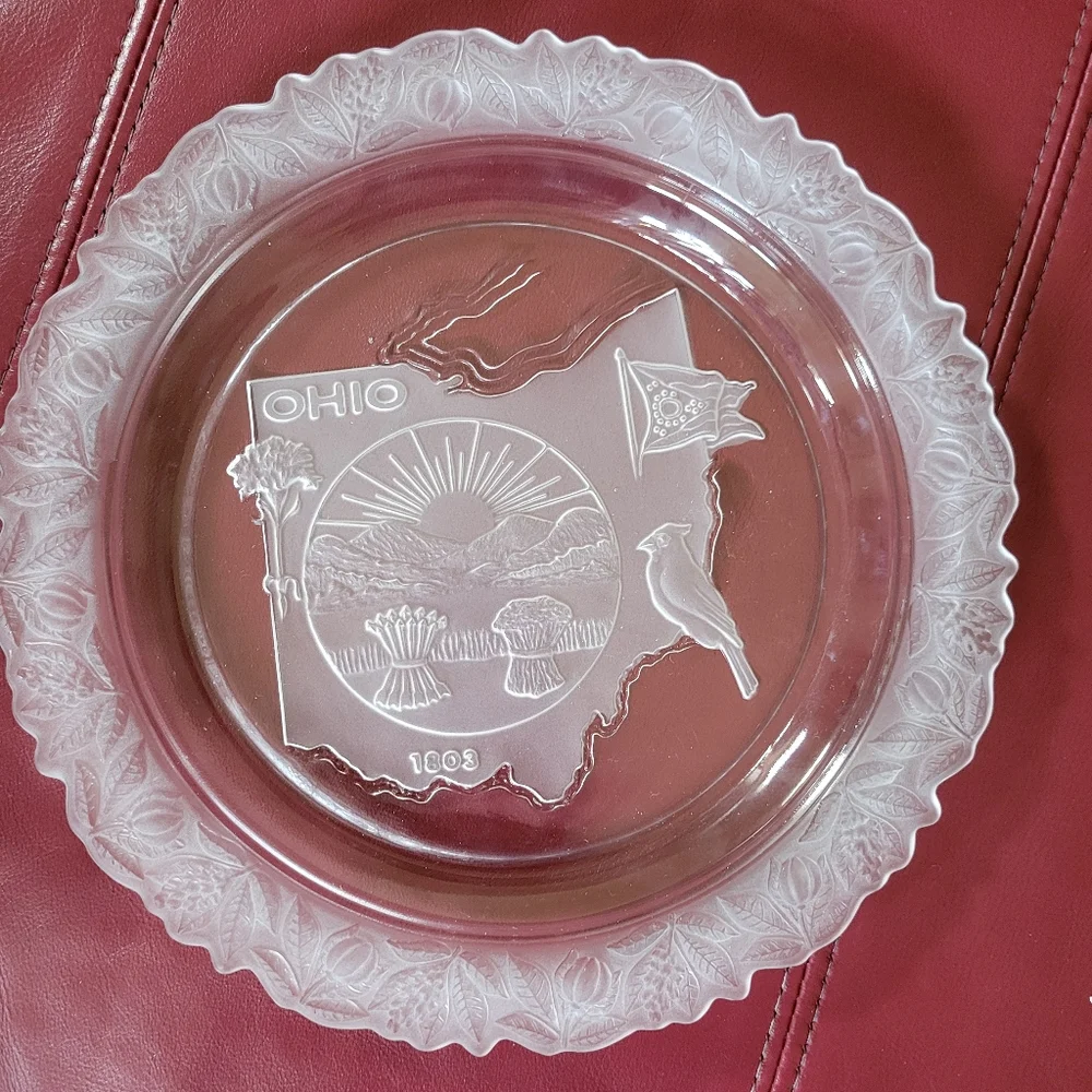 Ohio Souvenir Glass Plate ~ Frosted Floral Rim ~ Ohio Seal, Bird, Flag ~ FINAL!